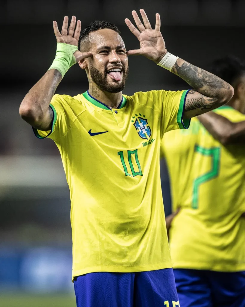 12a4827-819x1024 Neymar Fora Da Seleção? Por Que Sua Convocação Está Cada Vez Mais Incerta